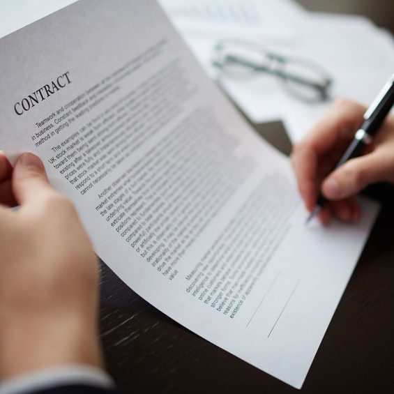 sözleşmeler hukuku